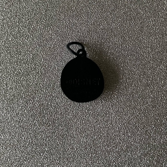 🌈 Smiling Jack Skellington pendant charm - Picture 2 of 3